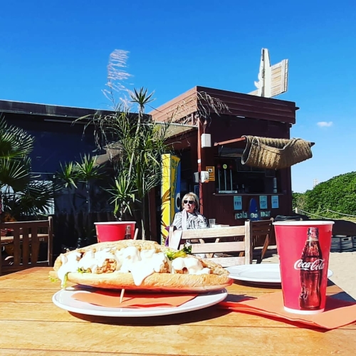 Bon dissabte, calamares! El mejor almuerzo en el chiringuito es el que tú quier 