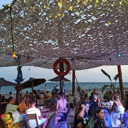 Los domingos el atardecer de la Platja tiene sonido a Groov' & Sounds 