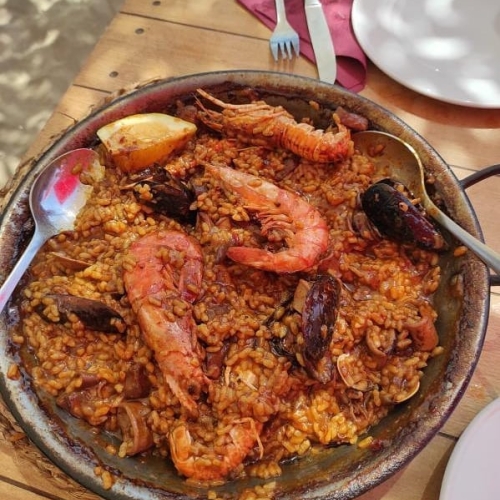 Bon dijous de paella i caloret ¡Cómo nos gusta que nos pas 