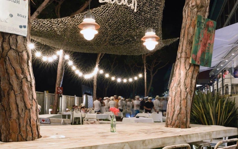 Bona revetlla des de @calamarandlobster i @laterrassetaprat Us esperem dem 