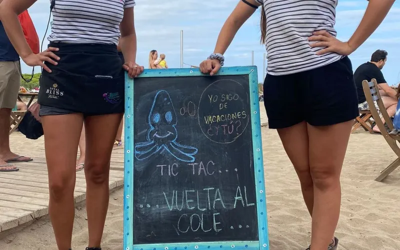 Bon dia, calamares!!Ya es septiembre, y aún queda mucha música po 