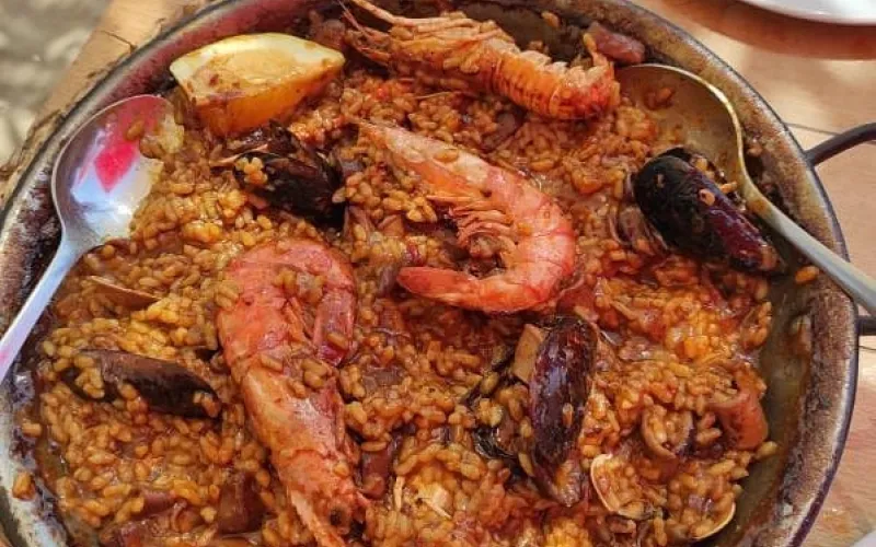 Bon dijous de paella i caloret ¡Cómo nos gusta que nos pas 
