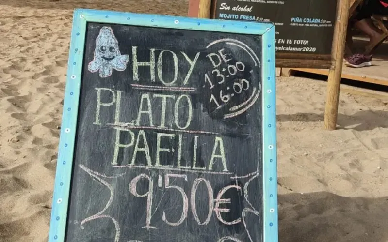 Primer día de la paella Os esperamos, calamares #medusabyelcalam 