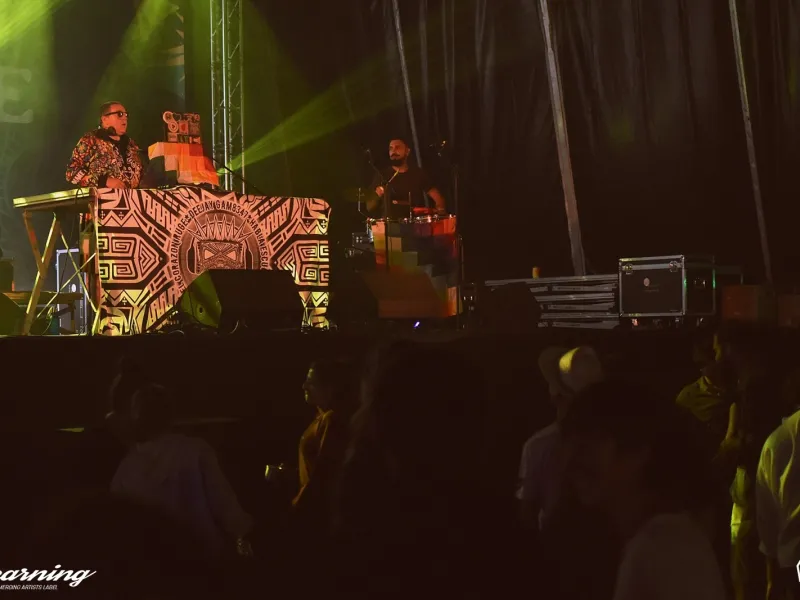 SUNDOWN SESSIONS amb DJ GAMBEAT 